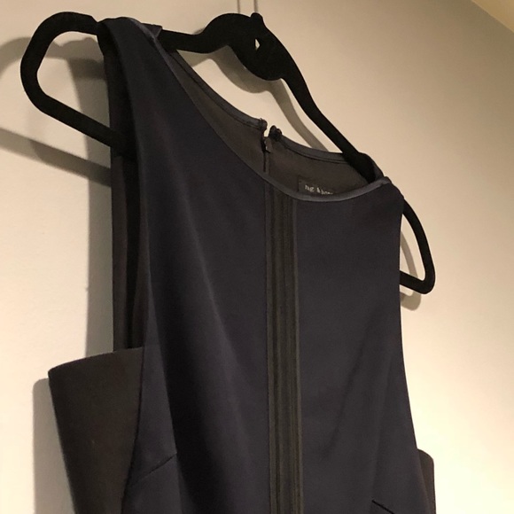 Sent to The RealReal - Picture 5 of 7